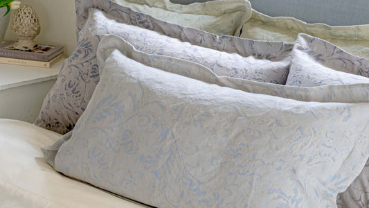 Sleep in Style: 6 Steps To Select the Ideal Bedding Set for Your Needs