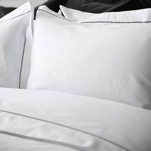 Imperial Hotel / Sateen With Satin Stitch / Giza