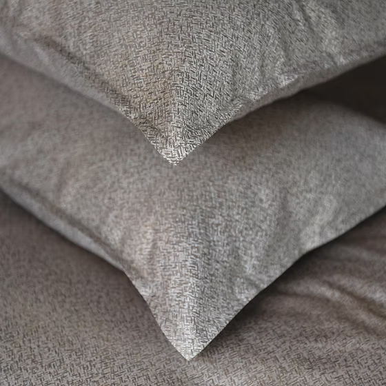 Rio | Jacquard Walnut or Pearl