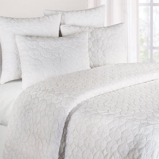 Mara White Quilt