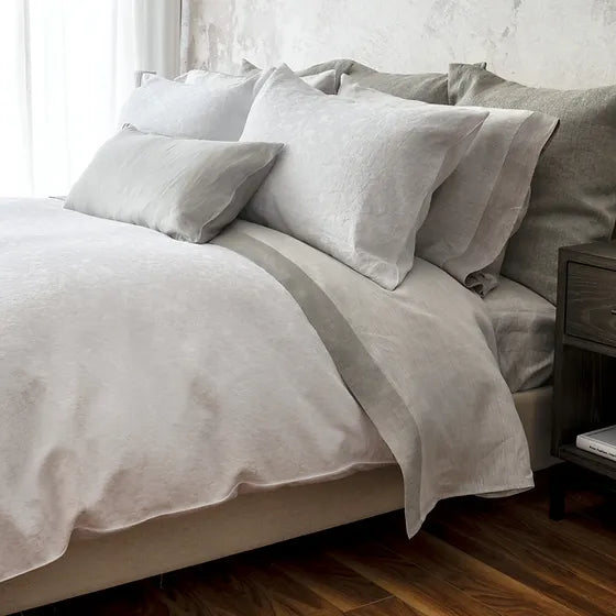 Halo | Jacquard Duvet Cover