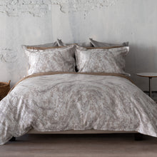 Mystral Jacquard Sand - Bedskirt Pattern Lined