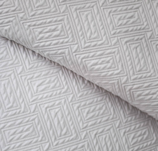 Scala Matelassé - Bedskirt Unlined