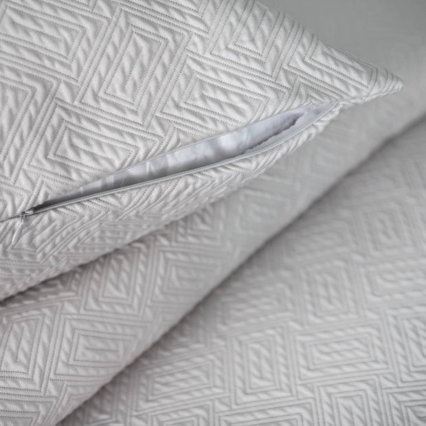 Scala Matelassé - Bedskirt Unlined