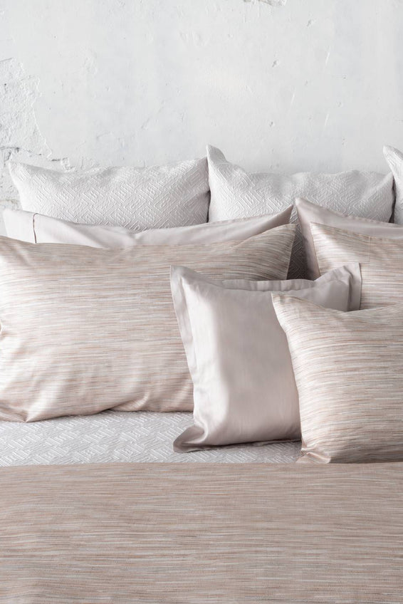 Scala Matelassé - Cushions Knife Edge