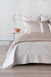 Scala Matelassé Coverlet