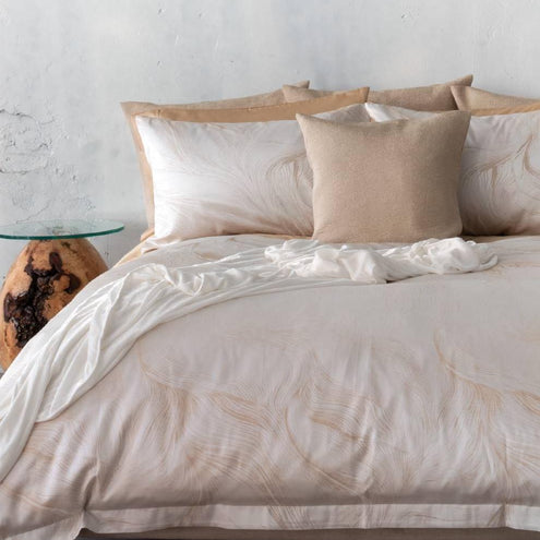 Vesper Jacquard Ivory - Bedskirt Pattern Lined