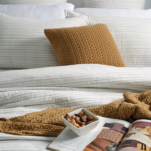 Corey Ivory With Stripes Quilt Set