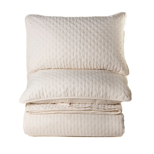 Taupe Or Cream Quilt
