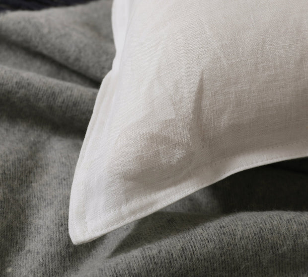 Star White Linen Cover Set